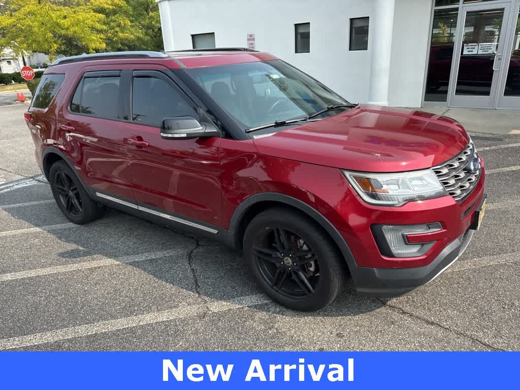 Thumbnail: 2016 Ford Explorer - 1