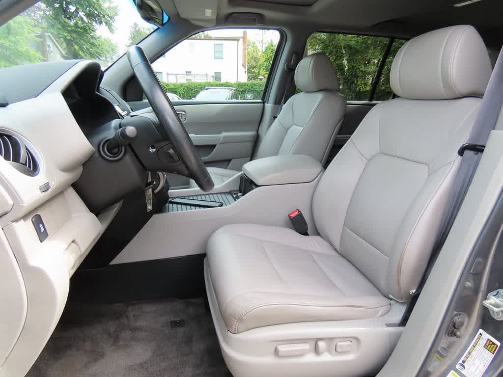 Thumbnail: 2012 Honda Pilot - 13