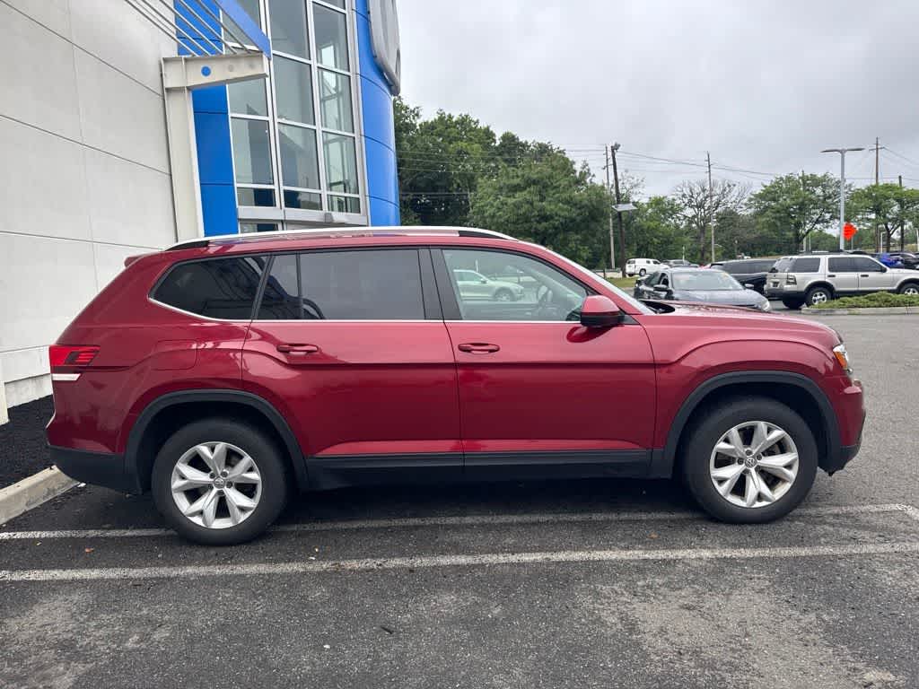 Thumbnail: 2018 Volkswagen Atlas - 14