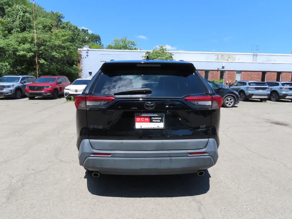 Thumbnail: 2019 Toyota RAV4 - 5