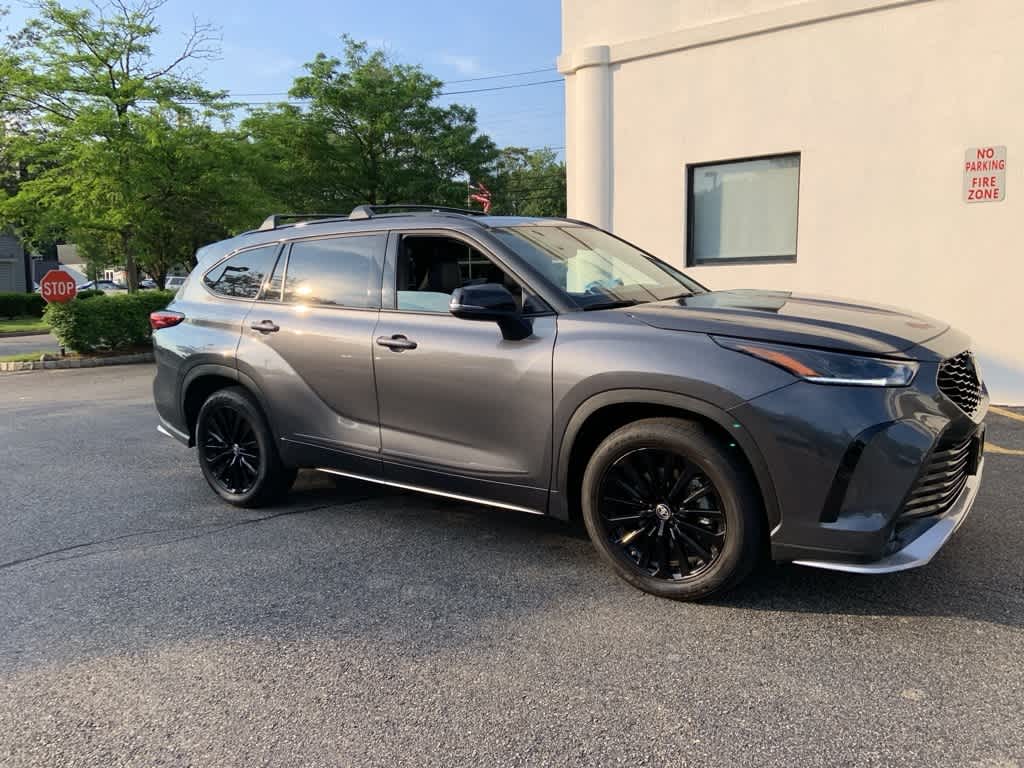 2023 Toyota Highlander XSE 8
