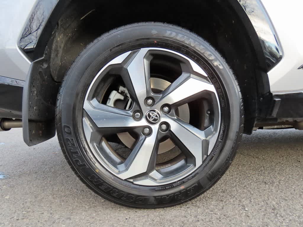 Thumbnail: 2023 Toyota RAV4 - 10