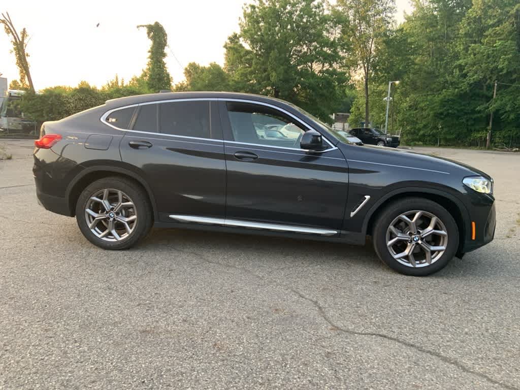 Thumbnail: 2022 BMW X4 - 7