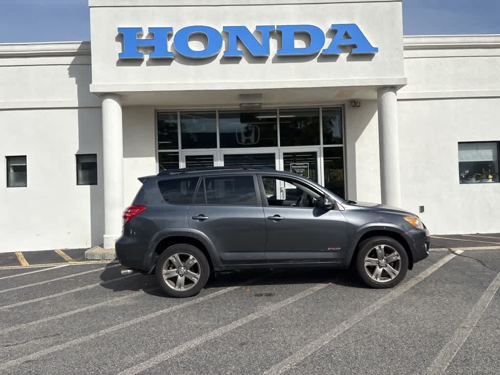 Thumbnail: 2011 Toyota RAV4 - 3