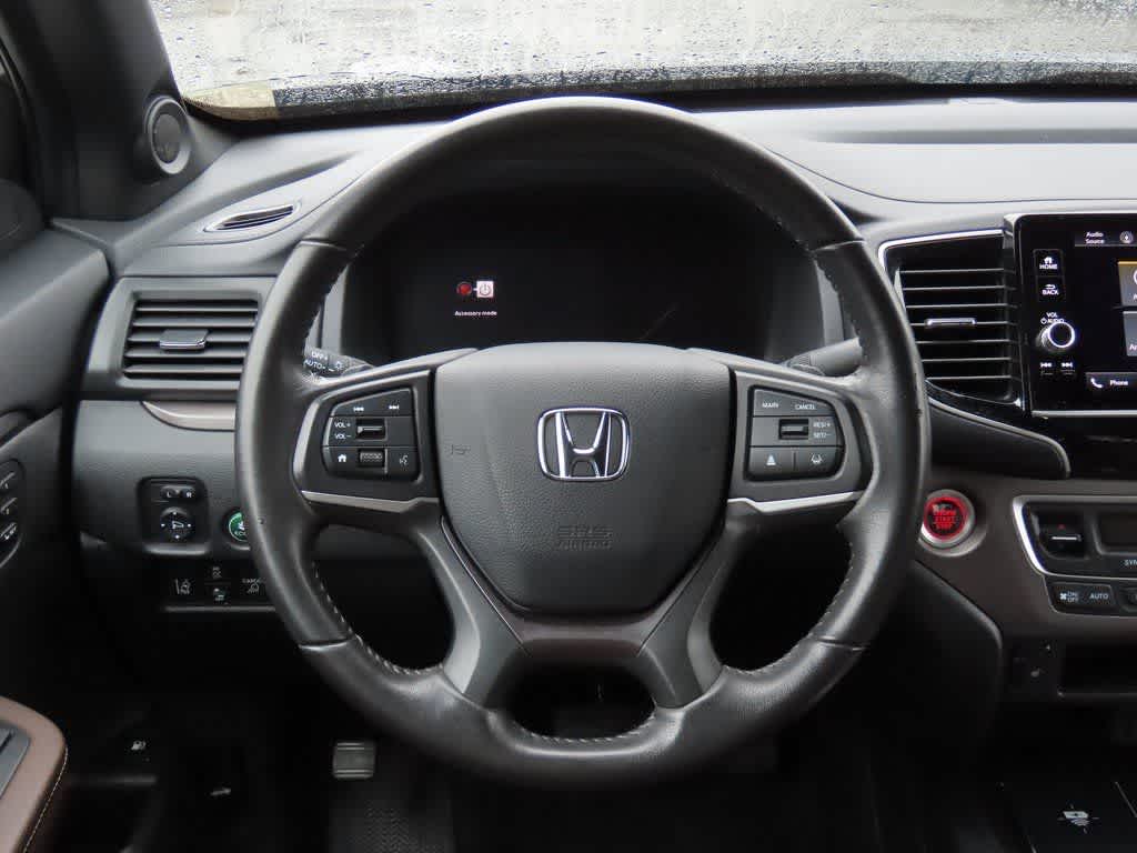 Thumbnail: 2025 Honda Ridgeline - 17