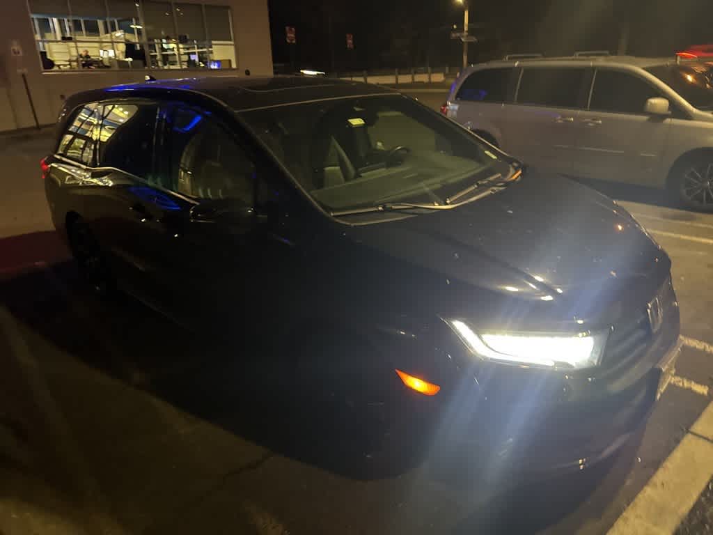 Thumbnail: 2023 Honda Odyssey - 6