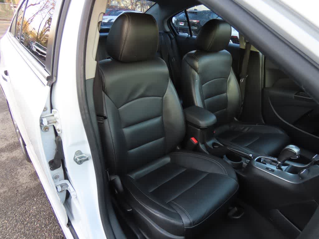 Thumbnail: 2014 Chevrolet Cruze - 17