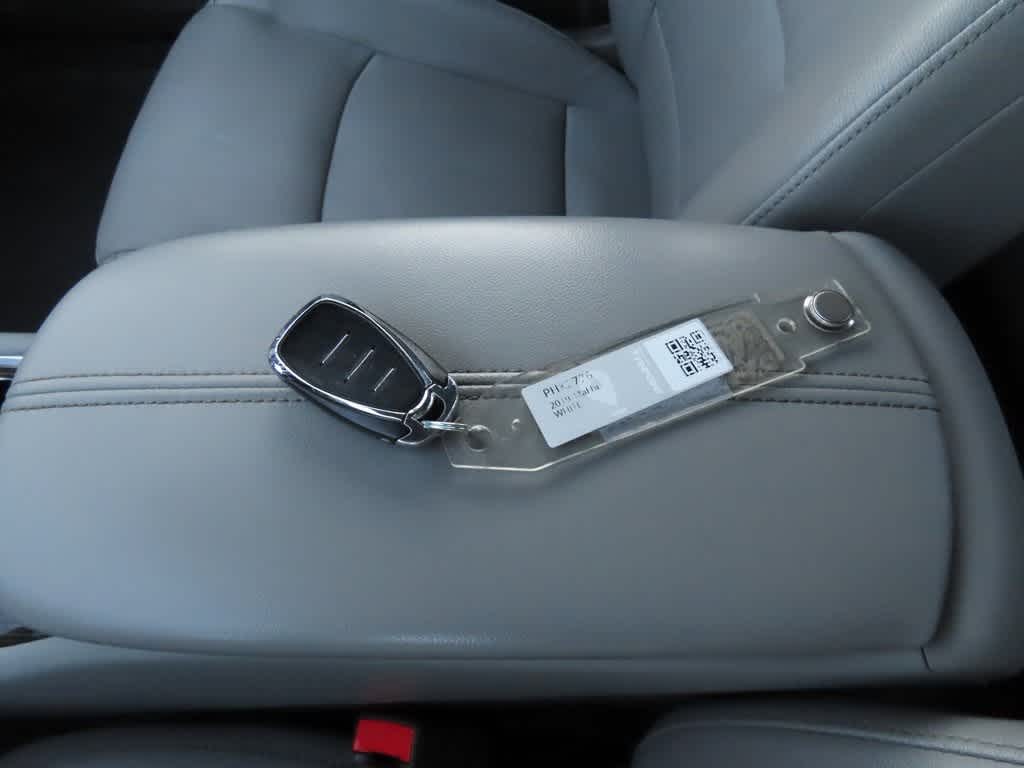 Thumbnail: 2019 Chevrolet Malibu - 32