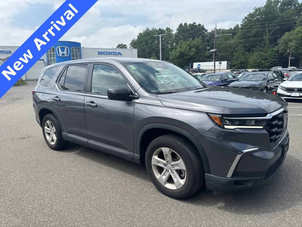 2024 Honda Pilot LX Hero Image