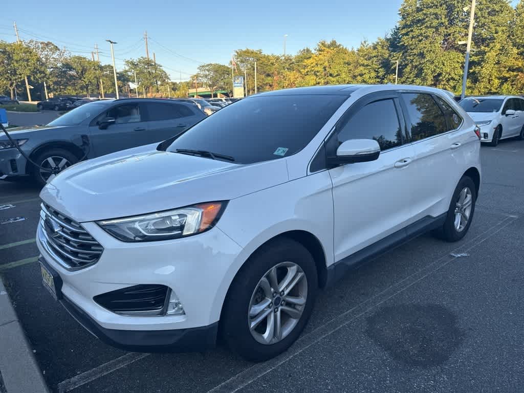 Thumbnail: 2019 Ford Edge - 2