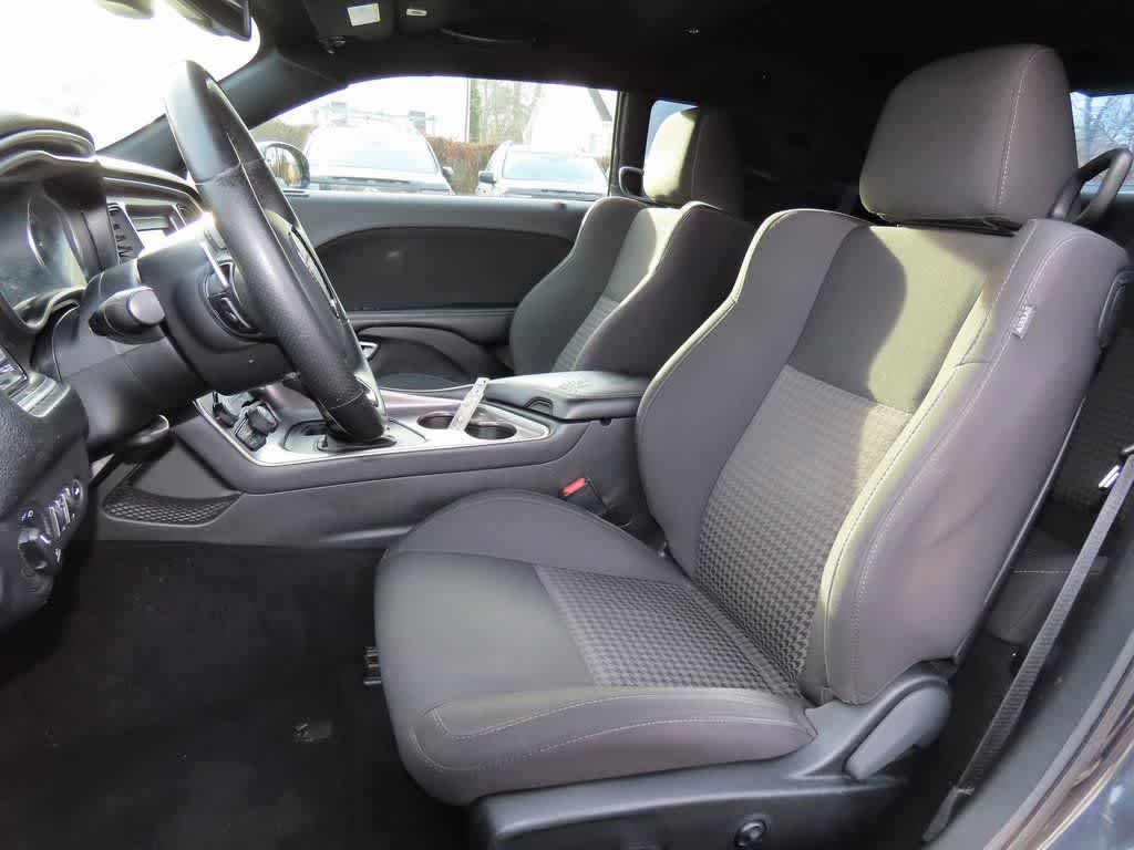 Thumbnail: 2019 Dodge Challenger - 11