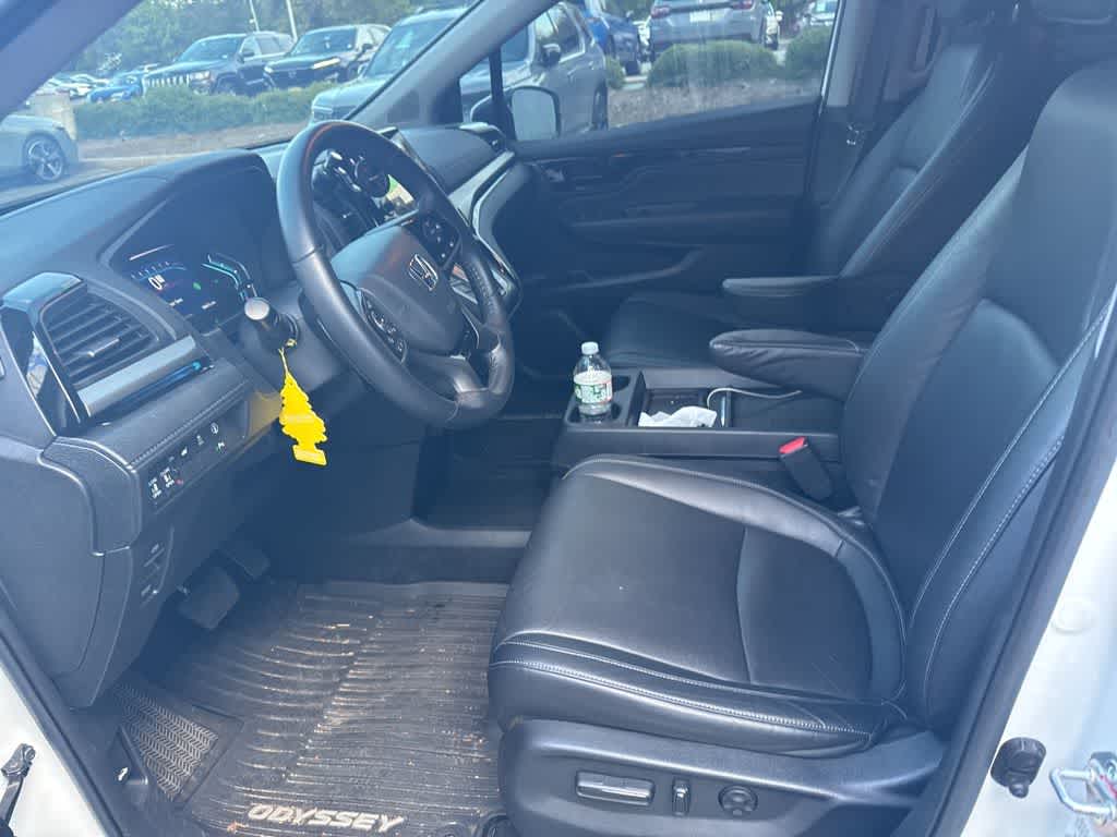 Thumbnail: 2023 Honda Odyssey - 21