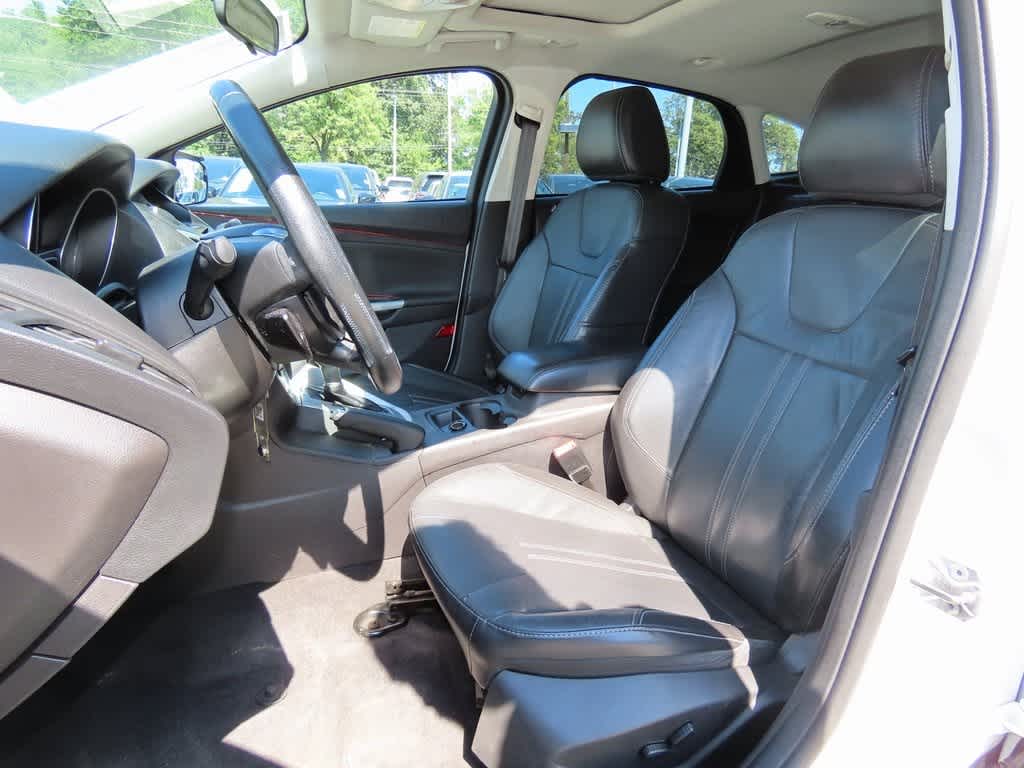 Thumbnail: 2014 Ford Focus - 11