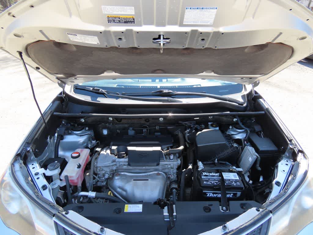 Thumbnail: 2015 Toyota RAV4 - 10