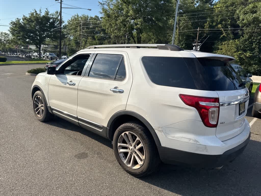 Thumbnail: 2015 Ford Explorer - 6