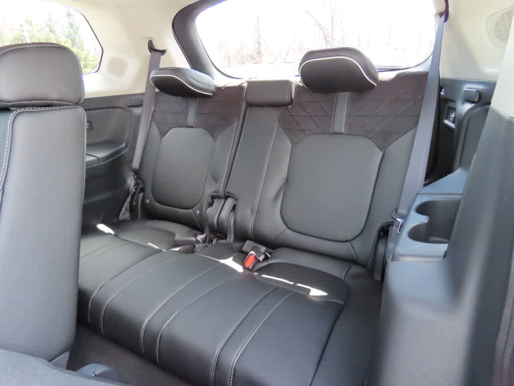 Thumbnail: 2026 Honda Pilot - 16