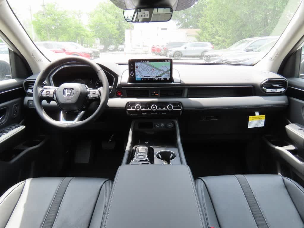 Thumbnail: 2025 Honda Pilot - 18