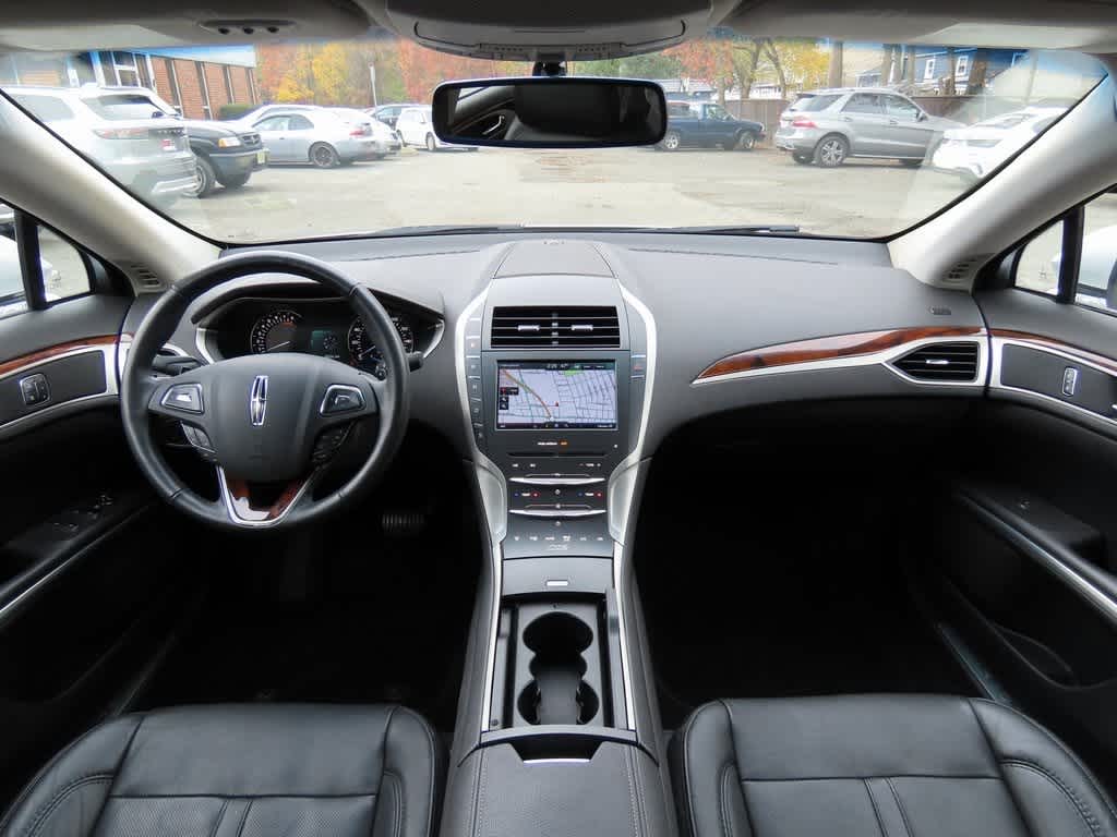 Thumbnail: 2014 Lincoln MKZ - 16