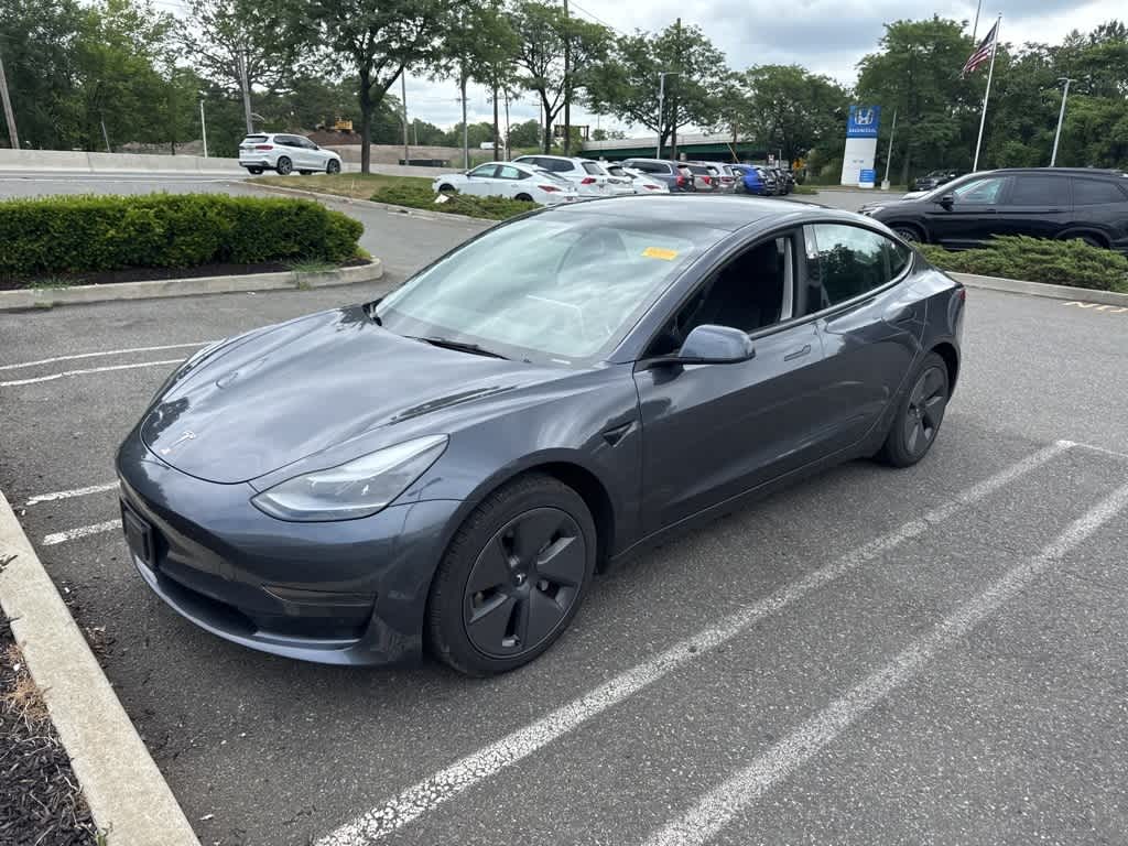 Thumbnail: 2023 Tesla Model 3 - 4