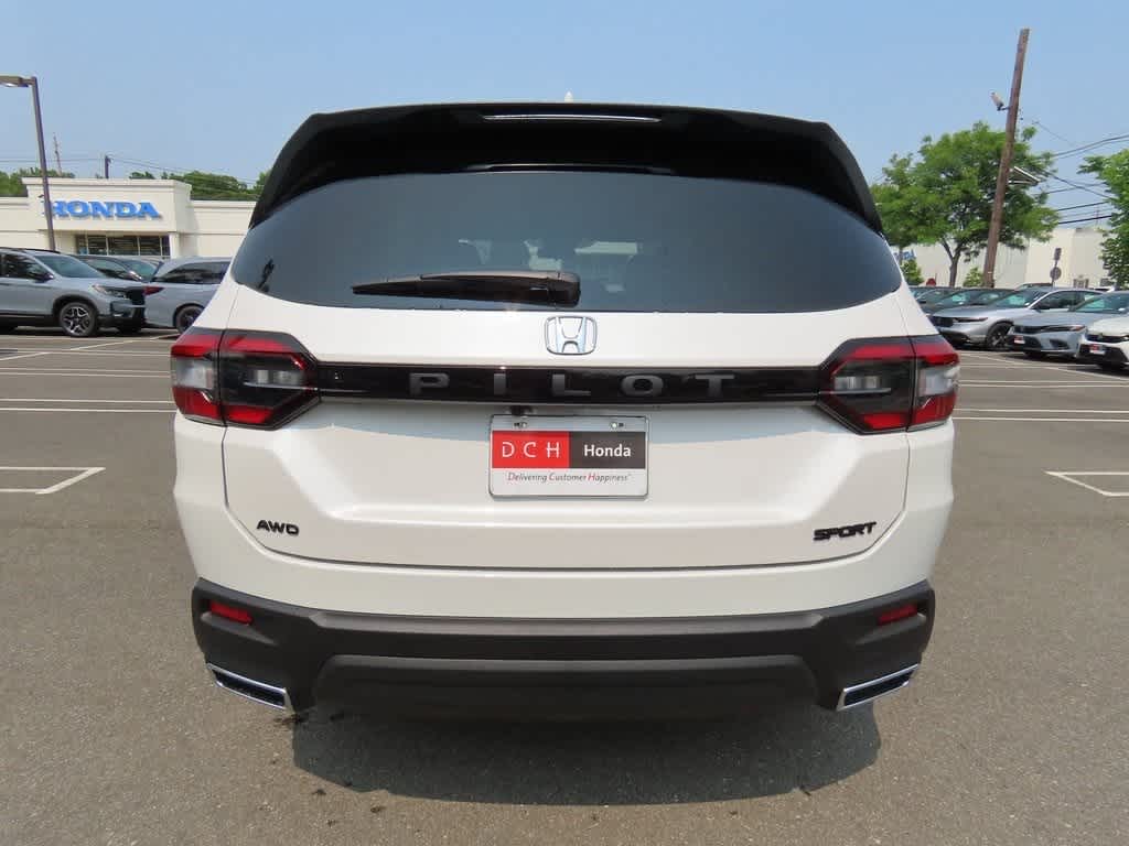 2025 Honda Pilot Sport 5
