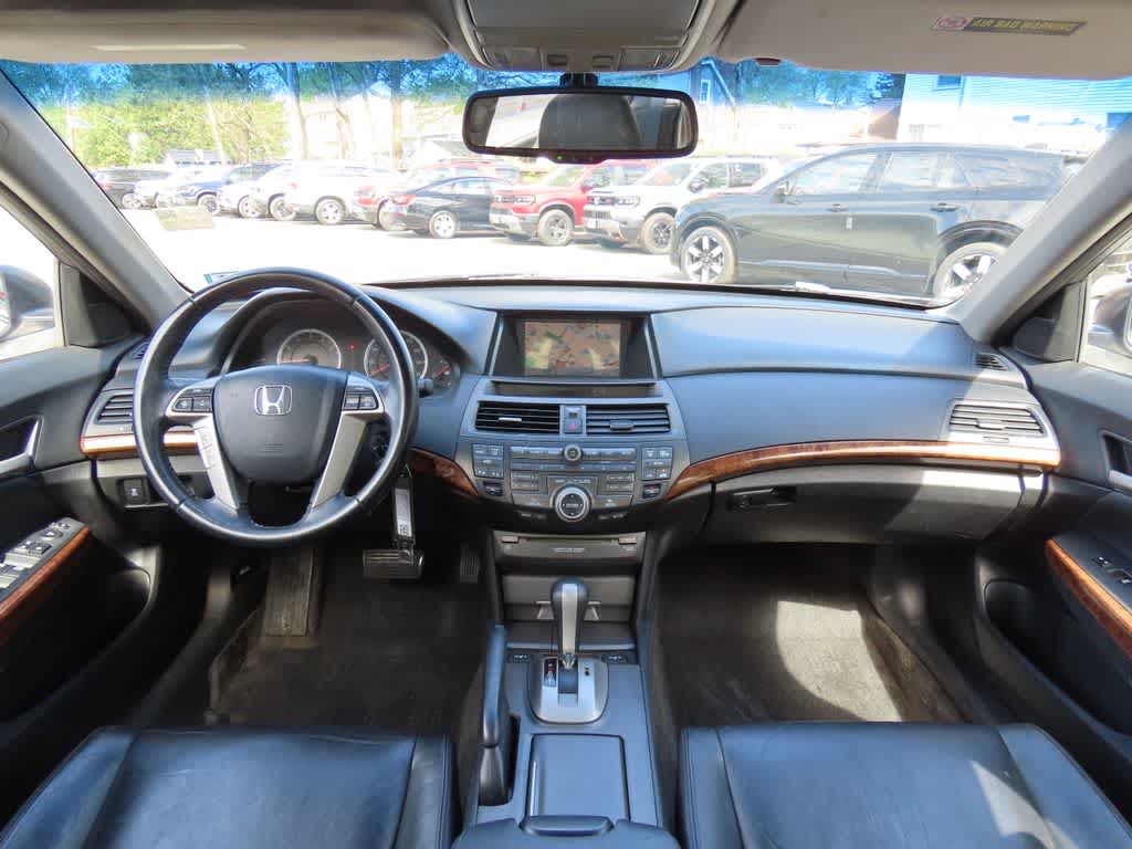 Thumbnail: 2011 Honda Accord - 16