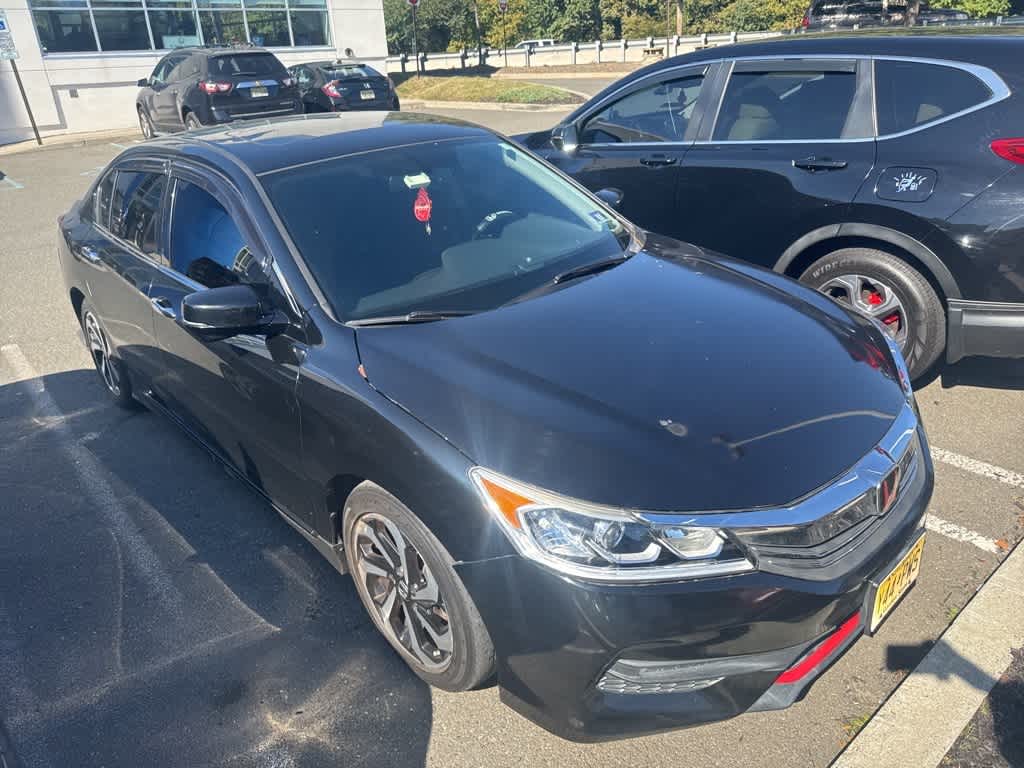 Thumbnail: 2017 Honda Accord - 4
