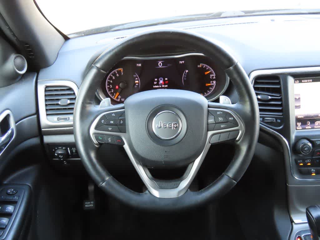 Thumbnail: 2017 Jeep Grand Cherokee - 19