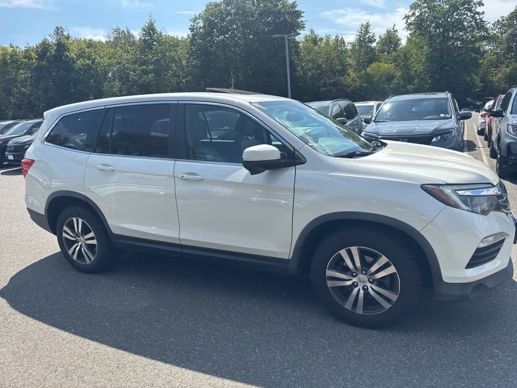 Thumbnail: 2016 Honda Pilot - 13