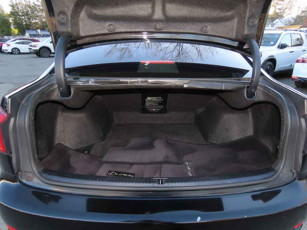 Thumbnail: 2012 Lexus IS - 9