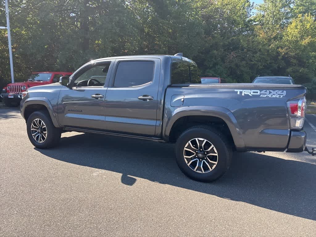 Thumbnail: 2022 Toyota Tacoma - 12