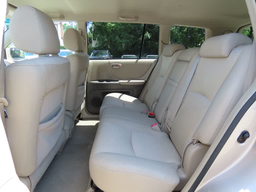 Thumbnail: 2004 Toyota Highlander - 14