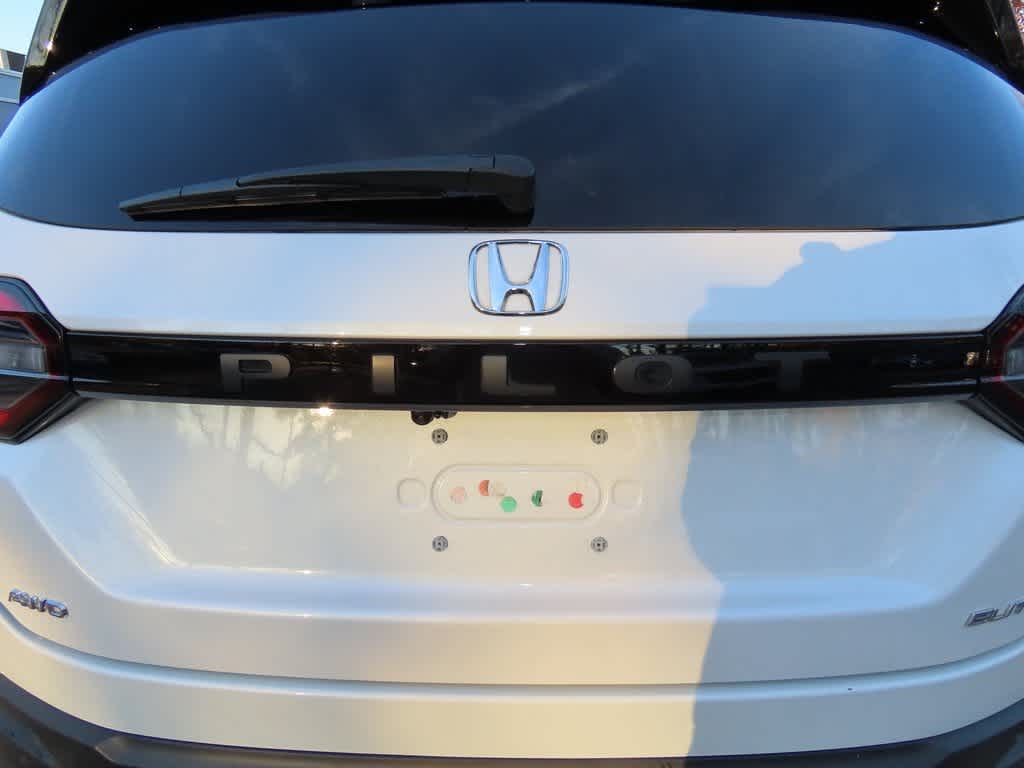 Thumbnail: 2023 Honda Pilot - 7