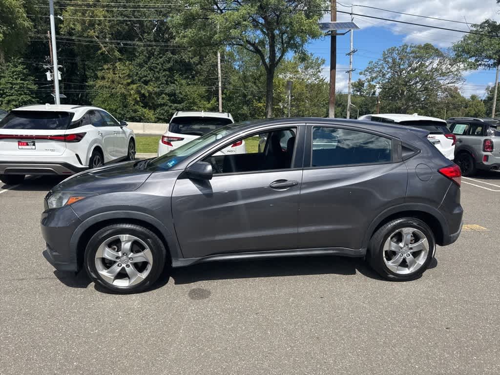Thumbnail: 2018 Honda HR-V - 2