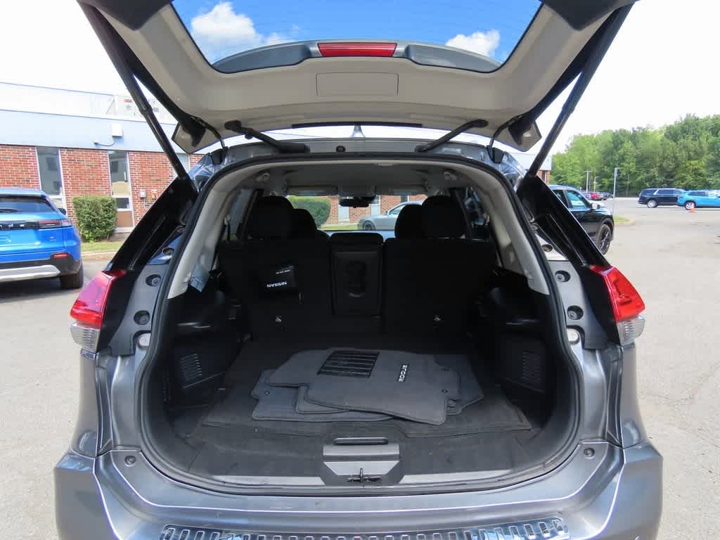 Thumbnail: 2019 Nissan Rogue - 11