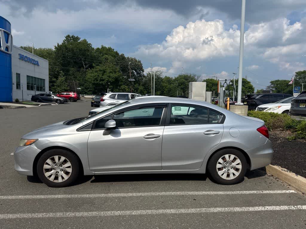 Used 2012 Honda Civic LX with VIN 2HGFB2F53CH332213 for sale in Medford, OR
