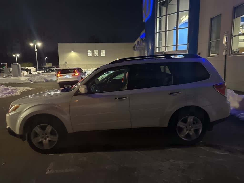 Thumbnail: 2010 Subaru Forester - 3