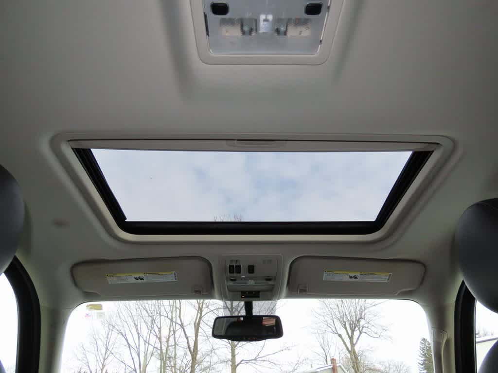 Thumbnail: 2014 Chevrolet Tahoe - 26