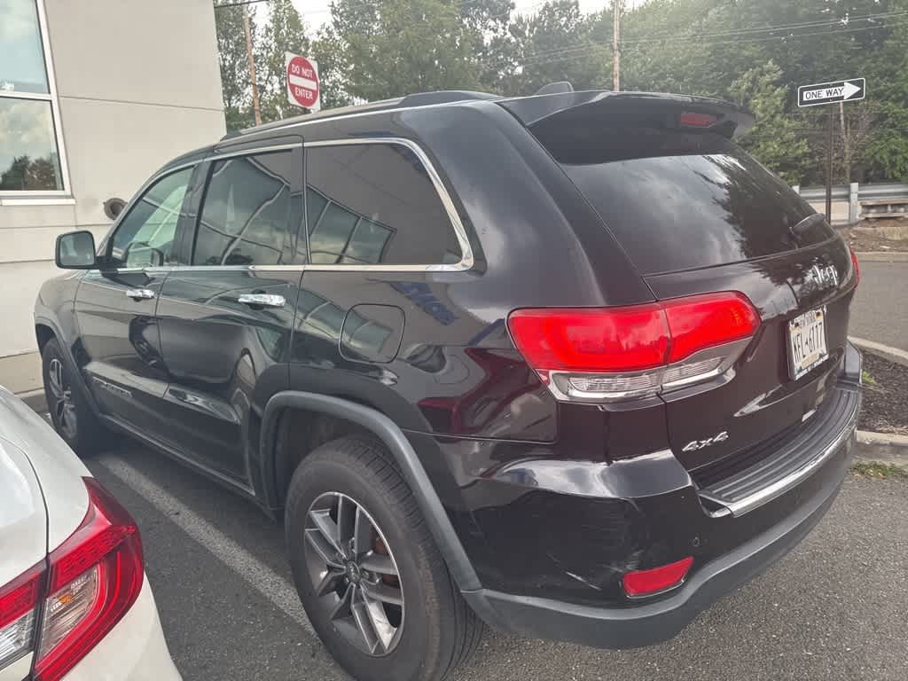 Thumbnail: 2017 Jeep Grand Cherokee - 5