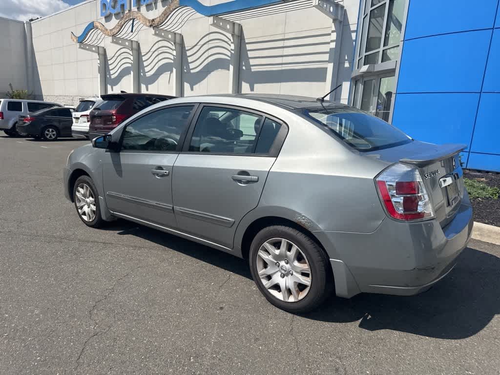 Thumbnail: 2012 Nissan Sentra - 10