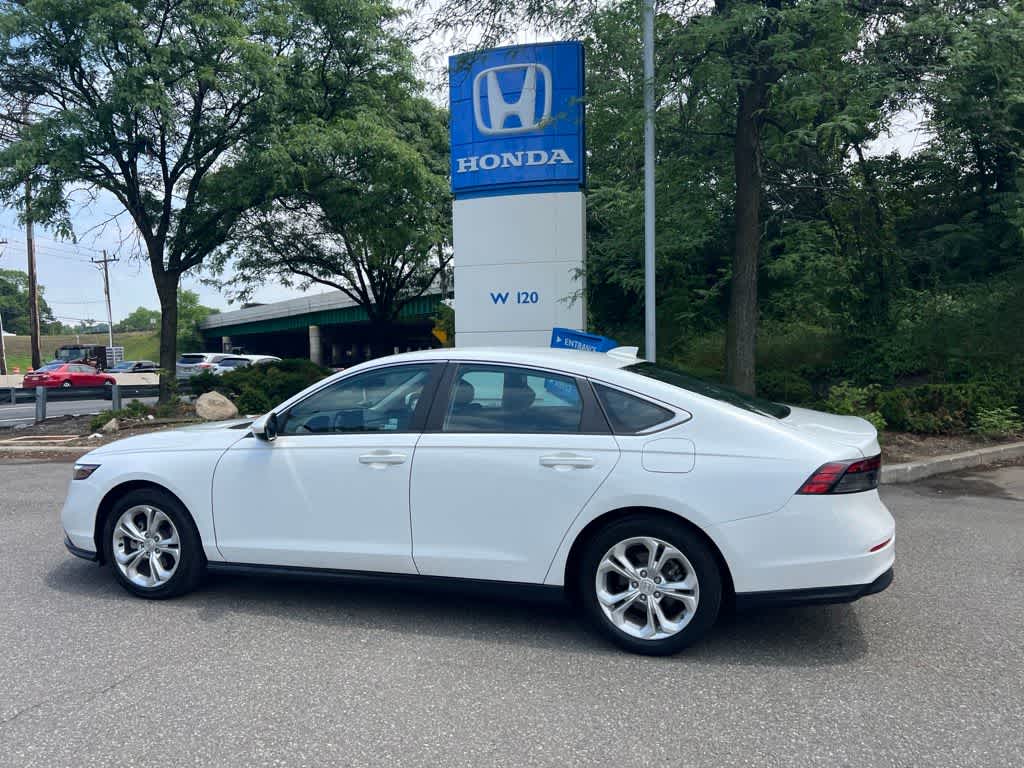 Thumbnail: 2023 Honda Accord - 9