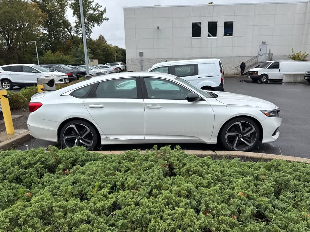 Thumbnail: 2022 Honda Accord - 7