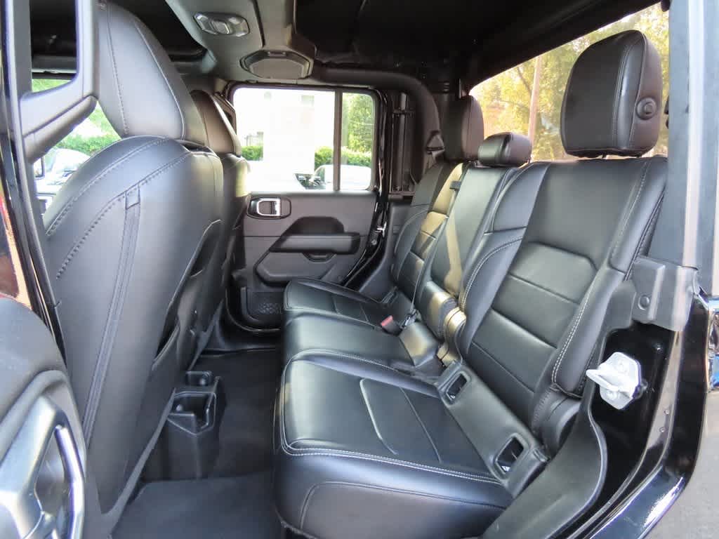 Thumbnail: 2020 Jeep Gladiator - 15