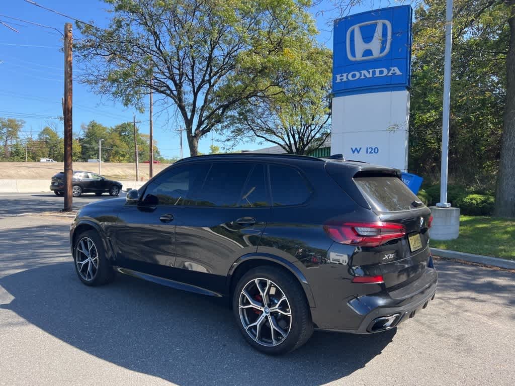 Thumbnail: 2022 BMW X5 - 17