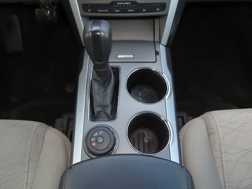 Thumbnail: 2014 Ford Explorer - 22