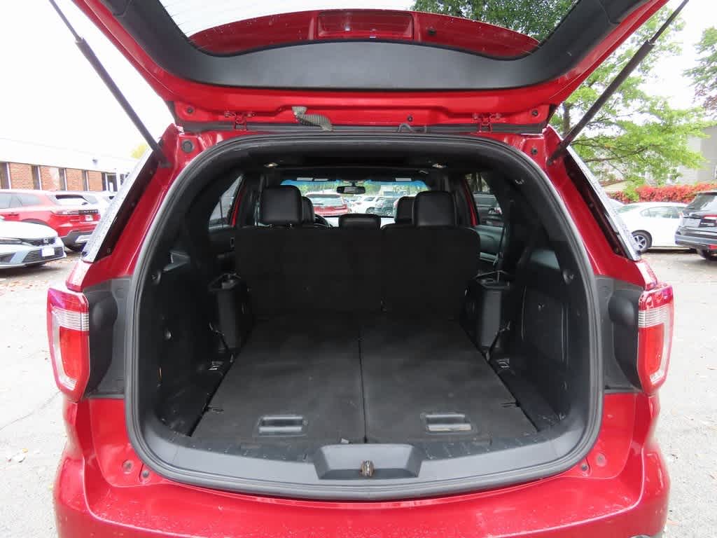 Thumbnail: 2016 Ford Explorer - 11