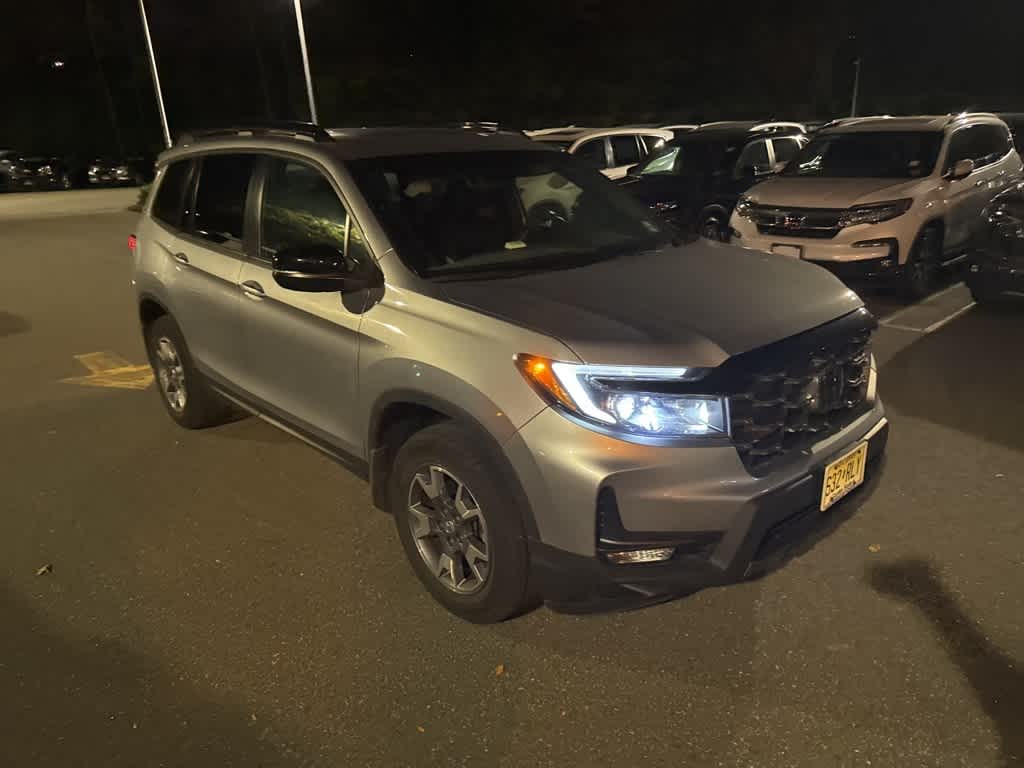 Thumbnail: 2022 Honda Passport - 5