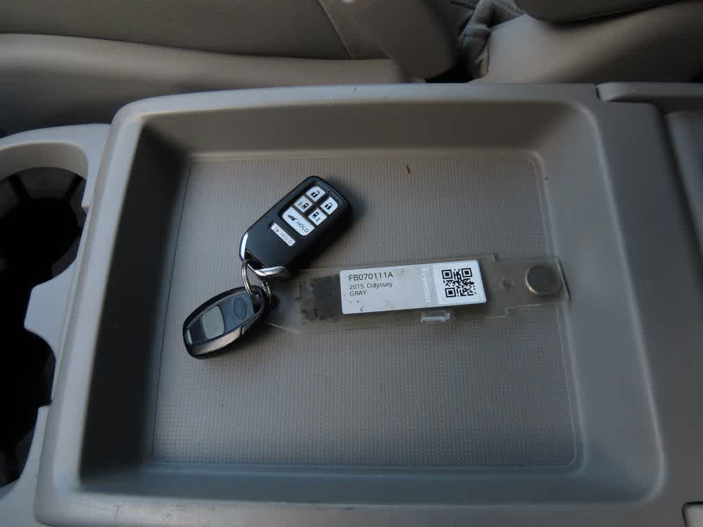 Thumbnail: 2015 Honda Odyssey - 28