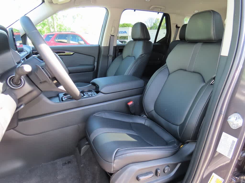 Thumbnail: 2025 Honda Pilot - 11