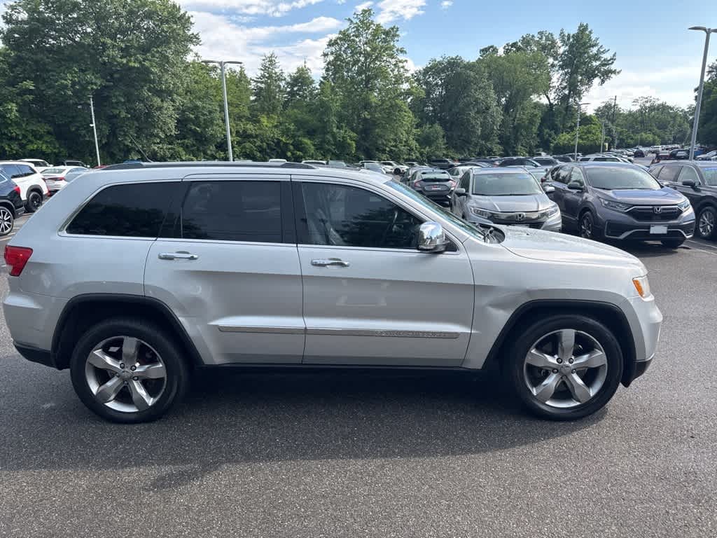 Thumbnail: 2011 Jeep Grand Cherokee - 2