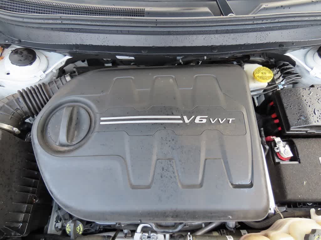 Thumbnail: 2021 Jeep Cherokee - 12